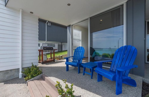 Maraetai Apartment | Maraetai Couples Retreat - Omana Beach Apartment