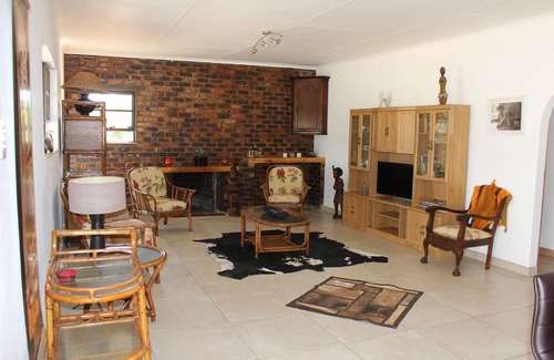 Thabazimbi House | Marakele Animal Sanctuary-Toms Cottage