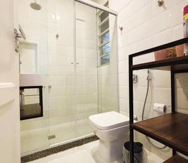 Copacabana Apartment | Maravilhoso Studio em Rua Nobre de Copanema