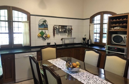 Chacras de Coria House | MARAVILLOSA CASA DE VERANO, EN CHACRAS DE CORIA 3 HABITACIONES 2 BANOS COCINA