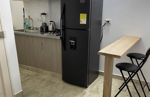 Niquia Apartment | Maravilloso Apartamento Recién Remodelado a 2 Minutos del Metro de Medellín