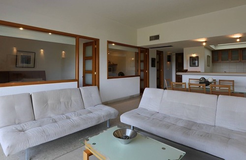 Granjas del Marques Apartment | Maravilloso Depto Dentro de Campo de Golf