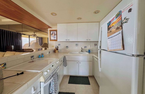 Makaha House | @ Marbella Lane - Beachfront Haven w/MT Views!