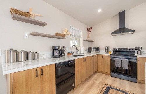 Yucca Valley Cottage | @marbella Lane - Charming Tranquil Hideaway