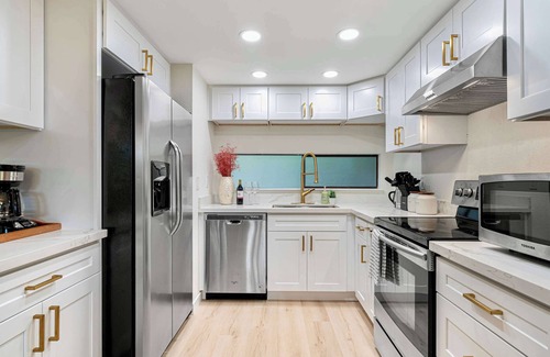 Bridle Trails House | @Marbella Lane-Cozy Luxury Townhome near Microsoft