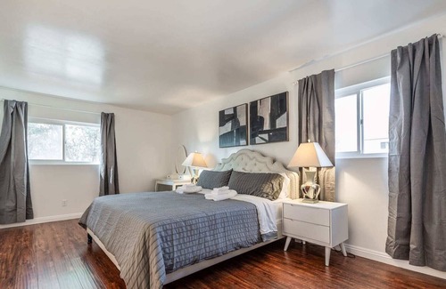 West Covina House | @ Marbella Lane - Cozy & Bright Duplex