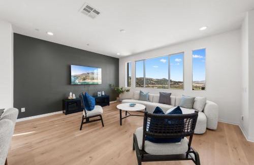 San Juan Capistrano House | #Marbella Lane - Curated 5BR in Upscale RMV Haven