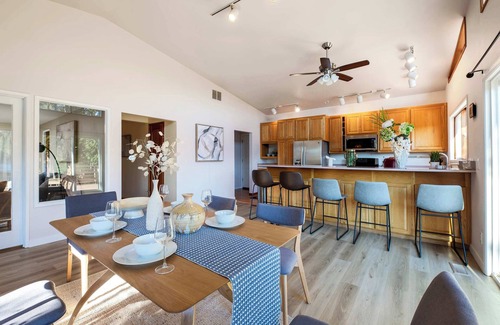 Maple Heights-Lake Desire House | @ Marbella Lane - Hidden Gem on Scenic Shady Lake