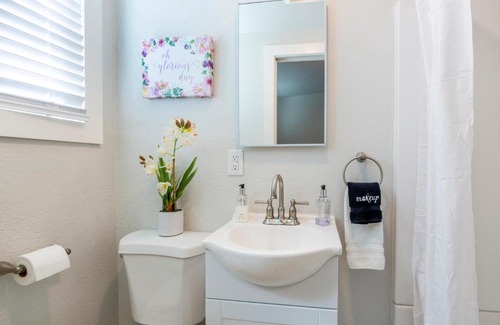 Northside Apartment | @ Marbella Lane Mini Guest House in Downtown San Jose