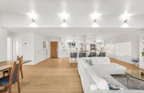Sharp Park House | # Marbella Lane-Oceanfront Retreat - Stunning View
