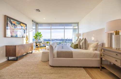 Waterfront Apartment | @ Marbella Lane - Penthouse w/City & Ocean Views