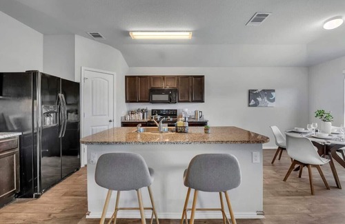Austin House | @ Marbella Lane - Polished 3BR Home in Austin TX