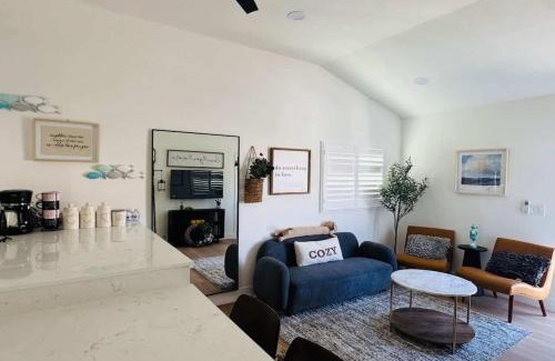Harbor House | #Marbella Lane - Stylish Haven Near City Center