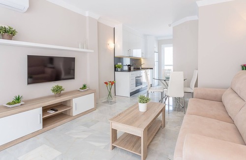 Urbanizacion Hacienda las Chapas House | Marbella Resort 2 Pool Whirlpool Sauna, Marbella, Spain