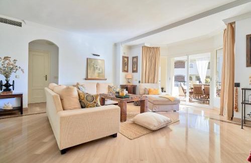 Nikki Beach Apartment | Marbella SunCity