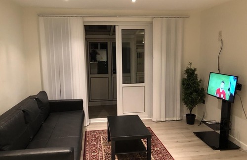 Bedford Apartment | Marble Apartments Balham House