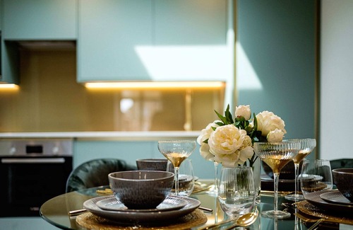 City of Westminster Apartment | Marble Arch Suite 8-hosted by Sweetstay