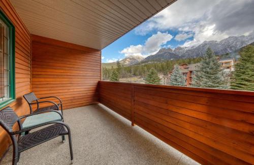 East Kootenay Apartment | Marble Canyon