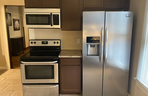 Holy Cross House | Marble | Granite | Stainless | Near Downtown