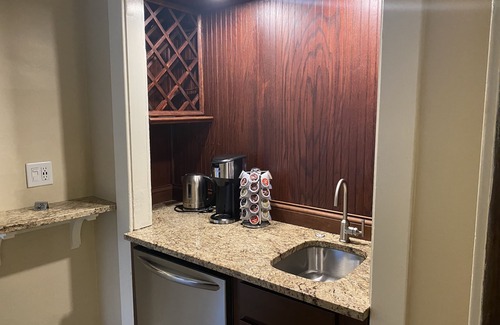 Holy Cross House | Marble | Granite | Stainless | Near Downtown