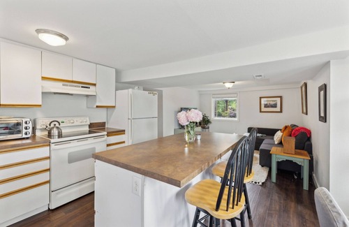 Mount Baker House | Marceron City Lake House - Mins to Downtown!