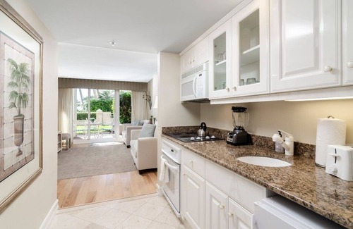 Marco Island Condo | MARCO BEACH OCEAN RESORT Suite 506, Private Garden - Sleeps 4!