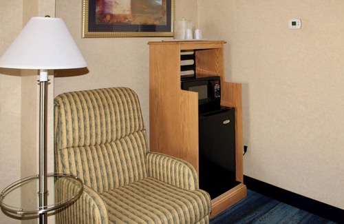 Queens Hotel | Marco LaGuardia Hotel