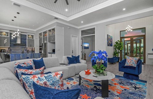 Marco Island House | Marco Premium Escape – A Waterfront Masterpiece of Coastal Elegance