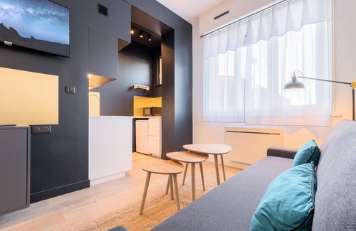 Marcq-en-Baroeul Apartment | Marcq-en-Baroeul - App art deco equipped for 2!