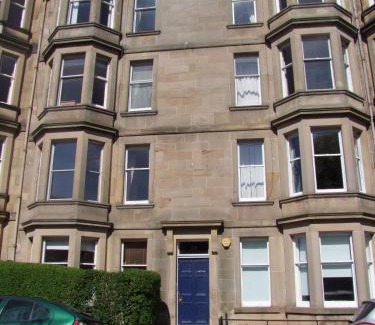 Merchiston Apartment | Mardale Crescent - 380