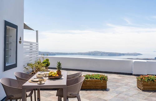 Imerovigli Apartment | Mardanza Cave House, Mardanza House