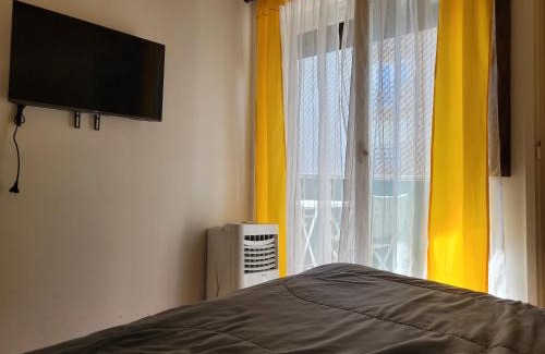 La Perla Apartment | Mardel centrico con balcon a la calle