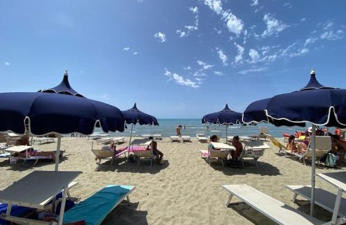 Calambrone Apartment | Mare a 2min - Casa con Piscina e Posto in Spiaggia - Parcheggio