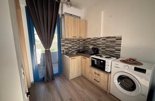 Paralia Agias Fotinis Apartment | Mare Calmo Studios, Chios