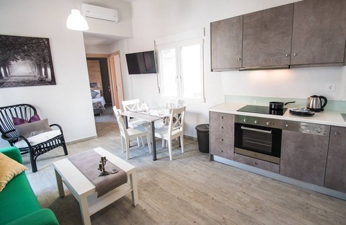 Nea Chora Apartment | Mare civitas tribus ,near Beach, Chania Old Town