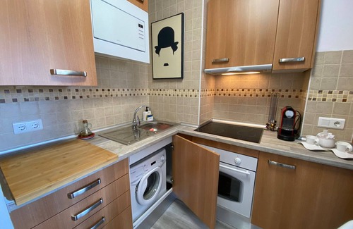 Mas Pinell Apartment | Mare Nostrum 622 - Renovated, 80m from the beach with A/C