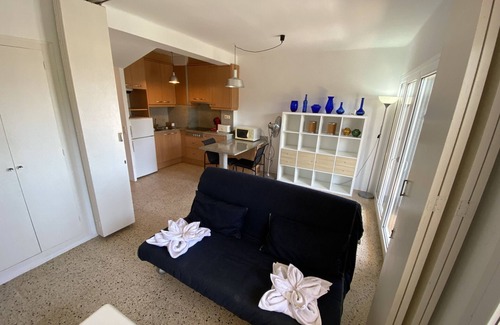 Mas Pinell Apartment | Mare Nostrum 442 - Sea views and WiFi