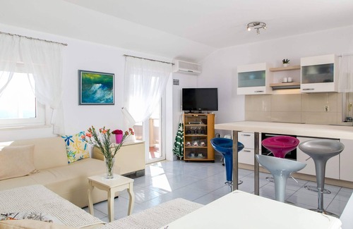 Gorica Apartment | Mare one bedroom apartment with balcony and sea view A1