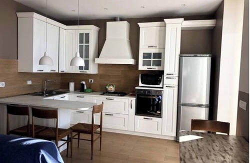 Ospedaletti Apartment | Mare sole spiaggia - seaside on the Italian Coast