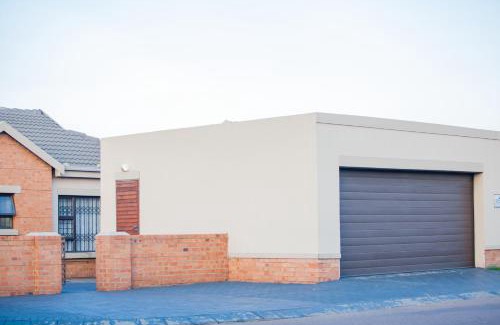 Emalahleni House | Marelden security estate