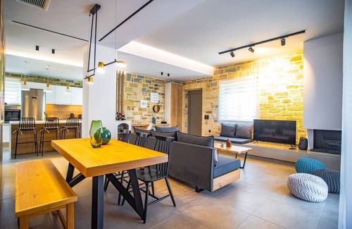 Tymbaki Villa | Marelia Villa 2 - Unique quiet villa with stunning view of Psiloritis Mountain
