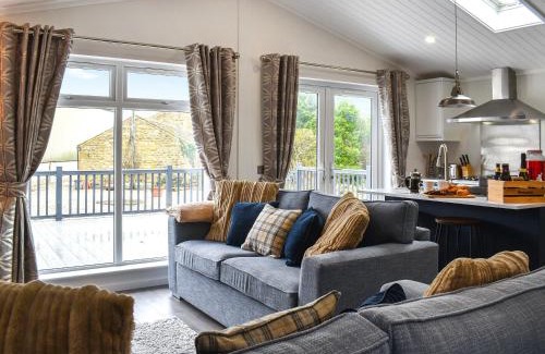 Masham House | Marfield Lodge