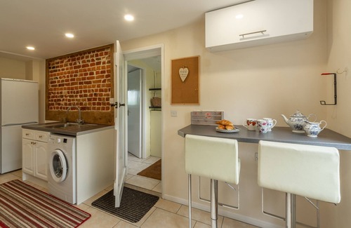 Irstead Apartment | Margaret's Cottage, Potter Heigham, Norfolk