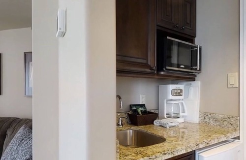 Oro-Medonte Apartment | Margarita Vacation Getaway 2