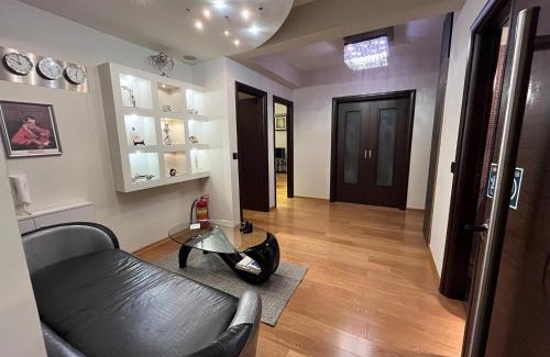 Athens City Centre Apartment | MARGARITAS' SUITES viktoria square