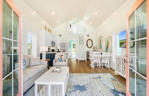 Panama City Beach Condo | Margaritaville Beach Cottage Resort PCB