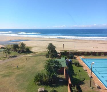 Margate Beach Apartment | Margate Boulevard Beachfront Apartment