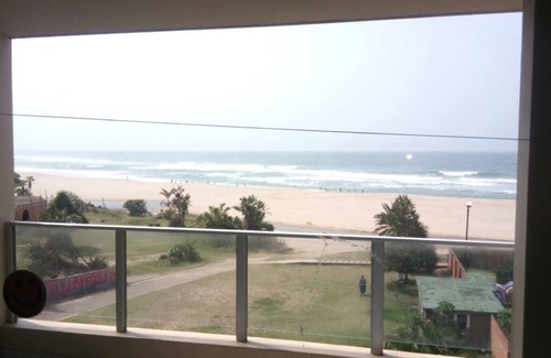 Margate Beach Apartment | MARGATE BOULEVARD 302