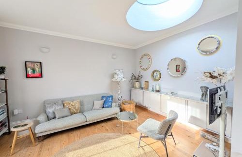 Cliftonville House | Margate Hideaway House