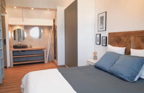 Cul de Sac Apartment | Margot's secret place 2.